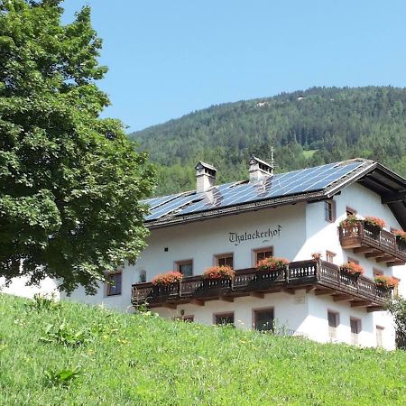 Gruppenhaus Thalackerhof Brunico Eksteriør bilde